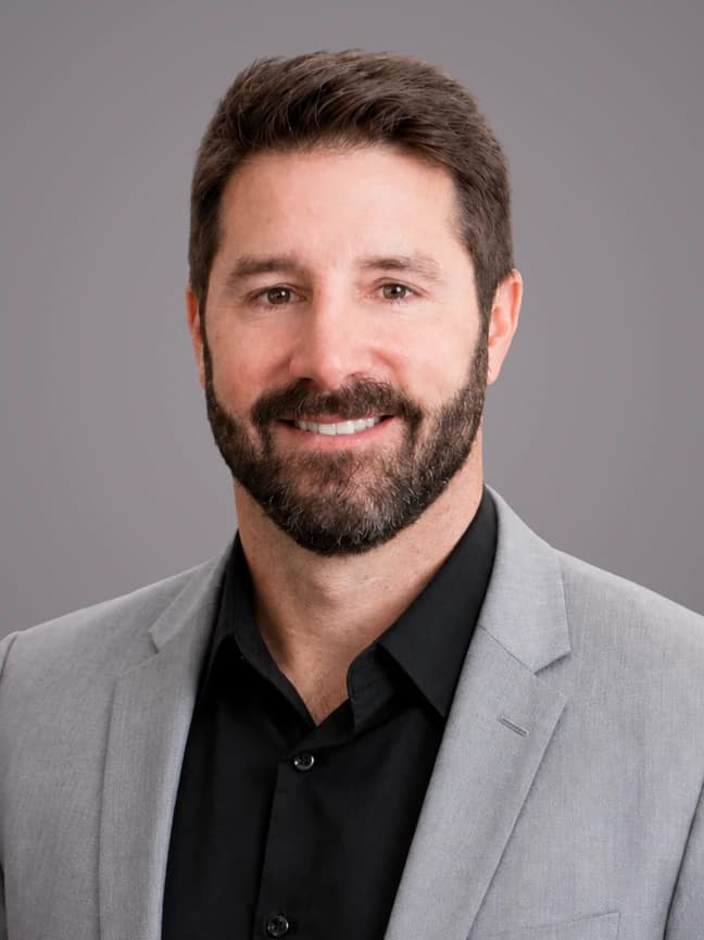 Brett Davis